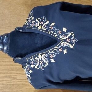 Metrostyle Black Gold Silver Embroidered Long Sleeve Tunic Top